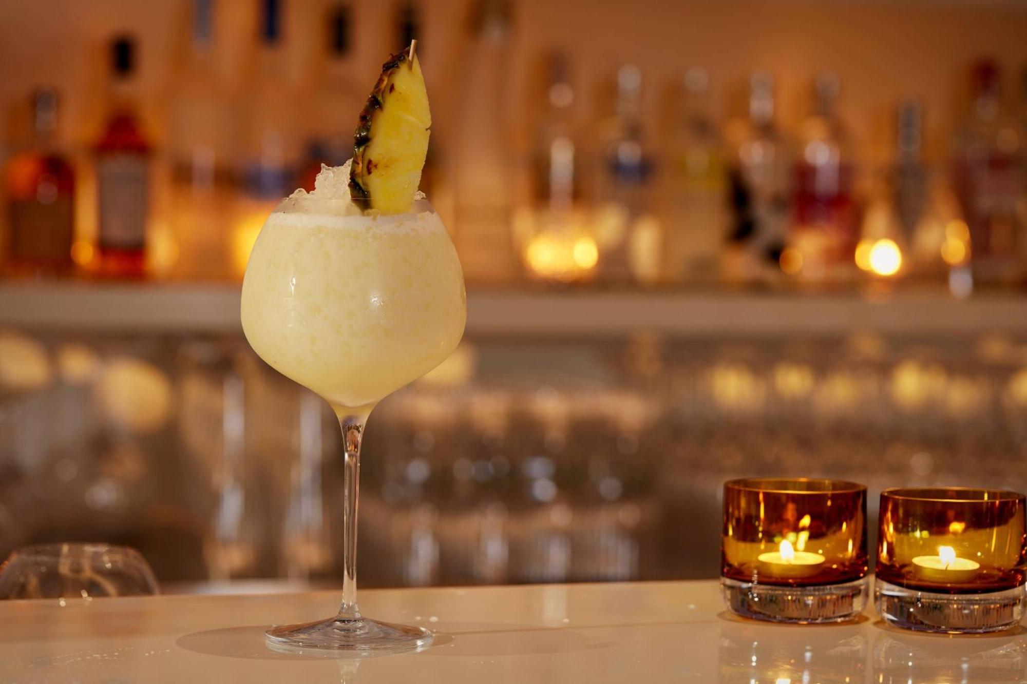 Paragraph Resort & Spa Shekvetili, Autograph Collection Eksteriør bilde A pineapple margarita