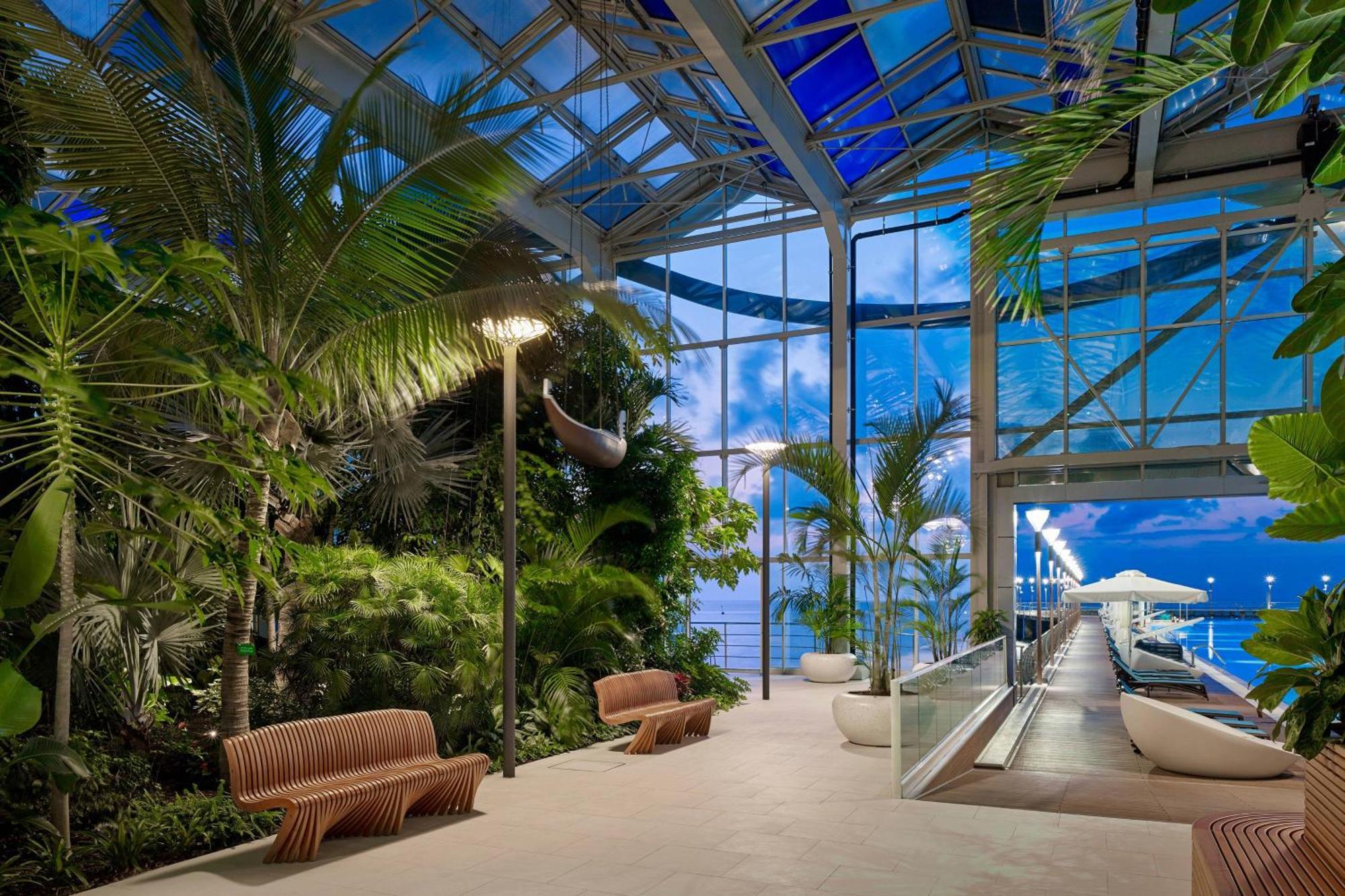 Paragraph Resort & Spa Shekvetili, Autograph Collection Eksteriør bilde The interior of the terminal